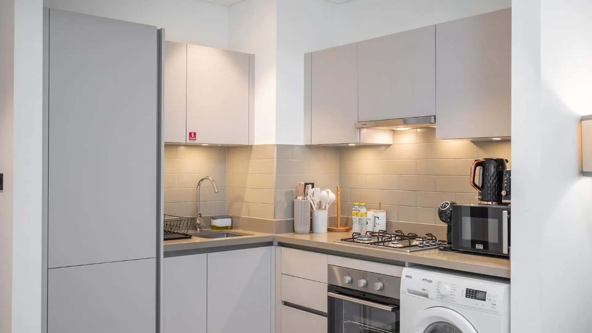 Lavish 1Br Apartment In Sobha Creek Vistas Reserve Dubai