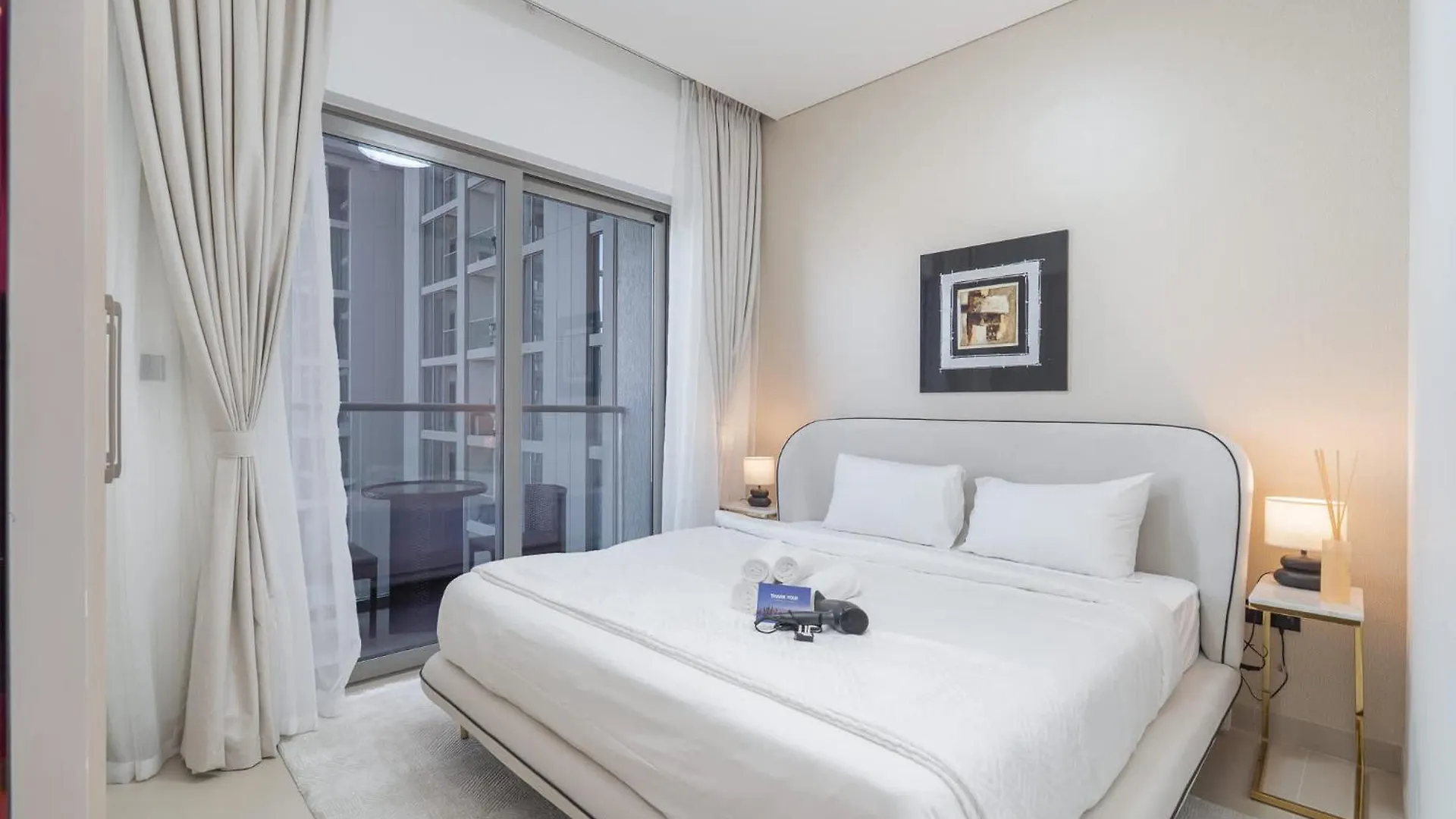 Lavish 1Br Apartment In Sobha Creek Vistas Reserve Dubai